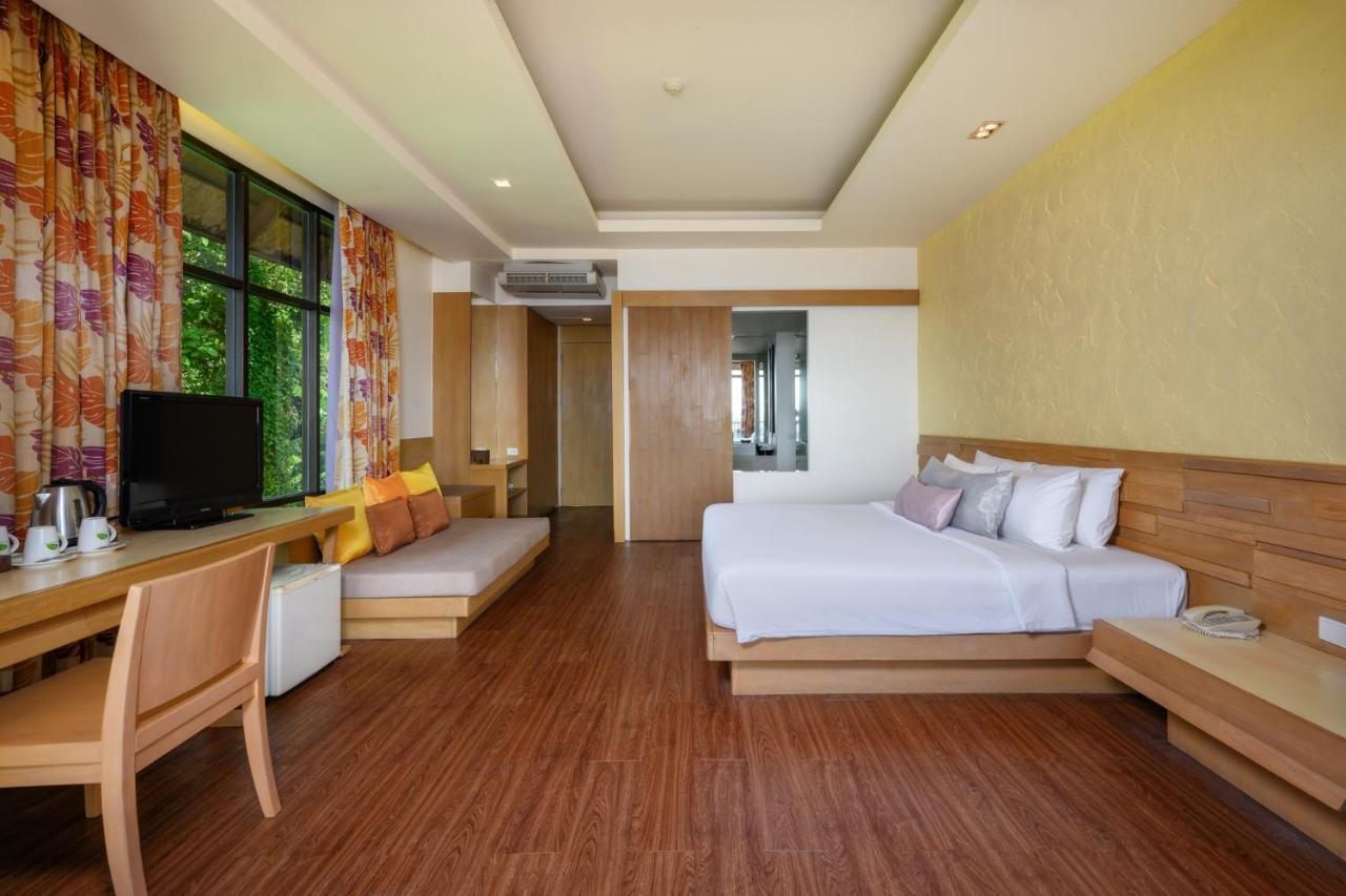 Karon Phunaka Resort Exterior photo
